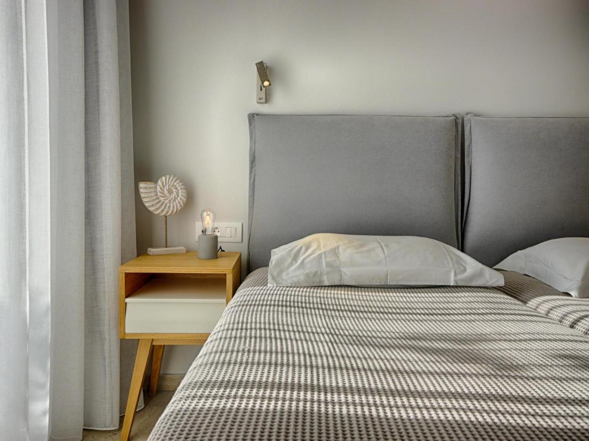 Vistonia Apartment Agios Georgios Pagon Exterior photo