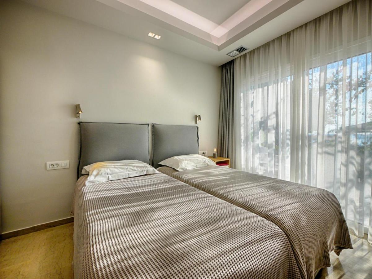 Vistonia Apartment Agios Georgios Pagon Exterior photo